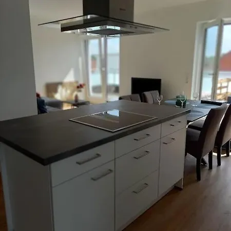 Grosse Moderne Penthouse Wohnung Mit Dachterrasse Uetersen Esterno foto