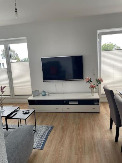 Grosse Moderne Penthouse Mit Dachterrasse Uetersen